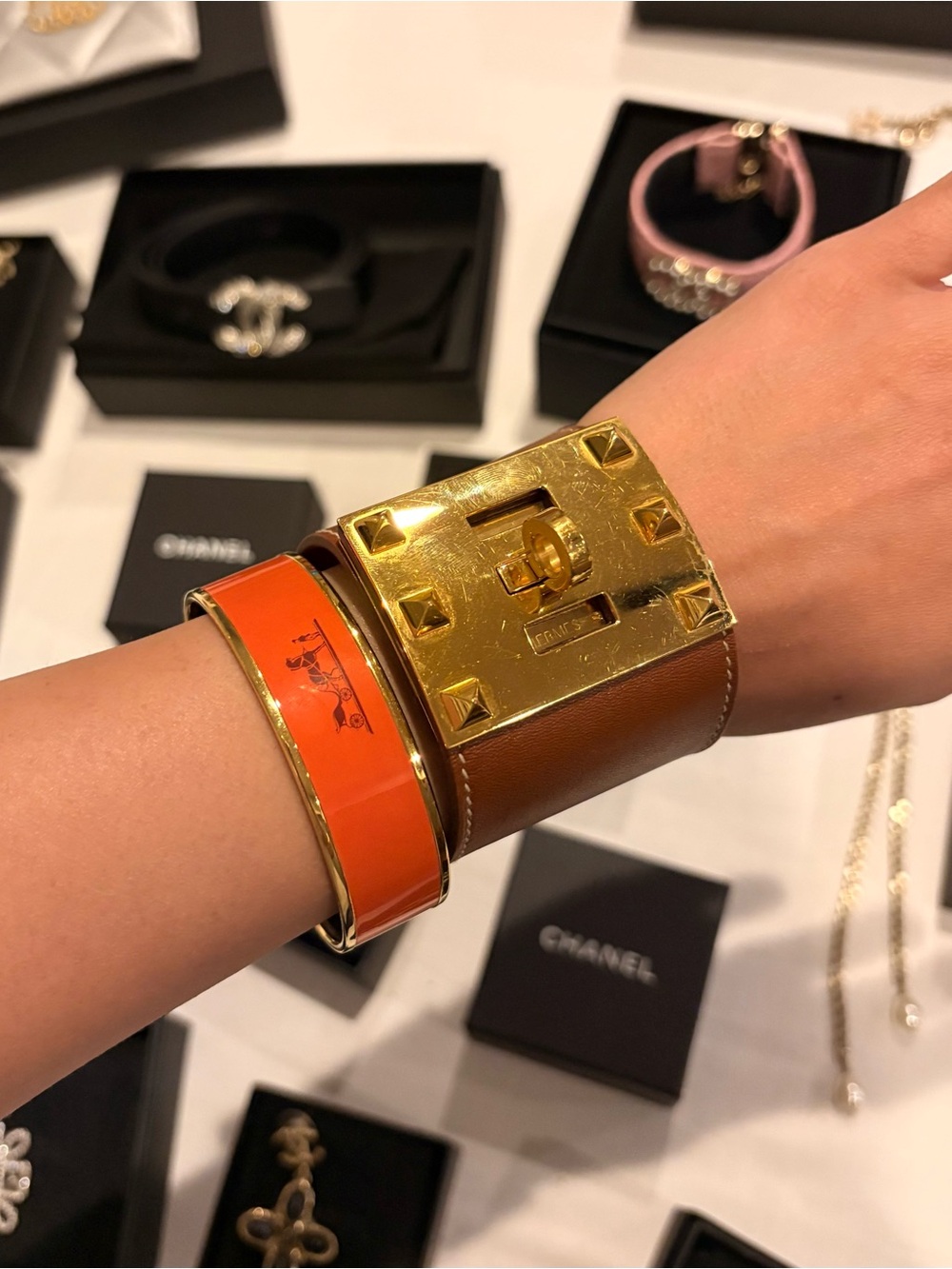 Hermès Cognac Swift Leather Gold Plated Kelly Dog Extreme Bracelet Size S